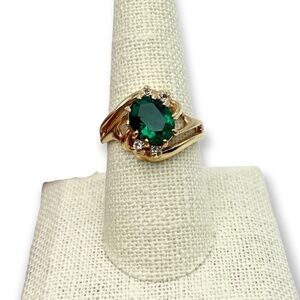 Vintage Lindenwold 14K HGE “The Walton Ring" Large Green Colored Stone Size 9.5